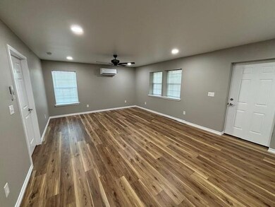 4740 Tin Top Rd unit 102, Weatherford, TX 76087 - photo 3