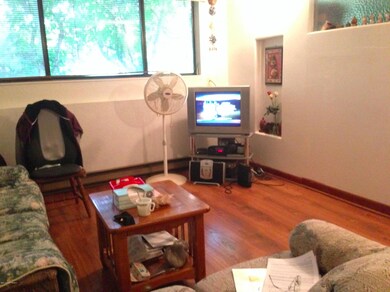 Living Room May 2014 Photo Stream - 146