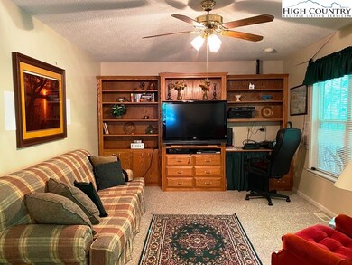 Spacious Greatroom