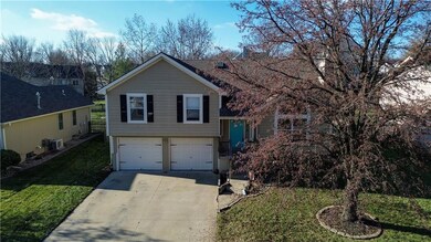 618 Crabapple Ln, Liberty, MO 64068 - photo 4