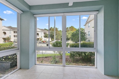 Sun Room with remote control shade