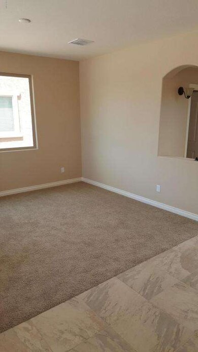 FORMAL LIVING