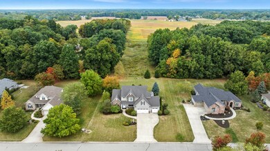 9829 Secluded Place, Fort Wayne, IN 46835 - photo 2