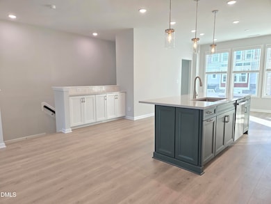 5012 Jowett's Walk Dr unit 18, Cary, NC 27519 - photo 4