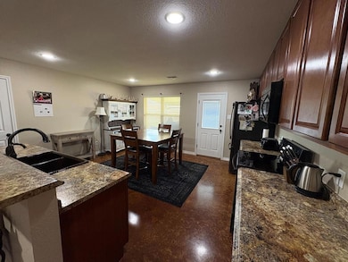 1117 Cedar Creek Rd, Midland, TX 79705 - photo 3