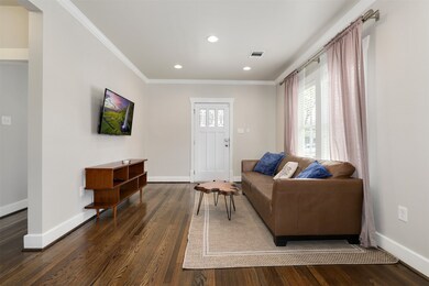 807 Archer St, Houston, TX 77009 - photo 7