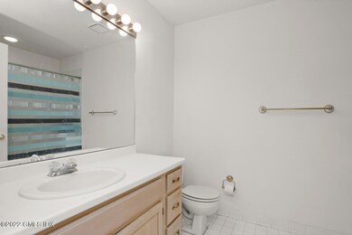351 Pemberwick Rd unit 815, Greenwich, CT 06831 - photo 5