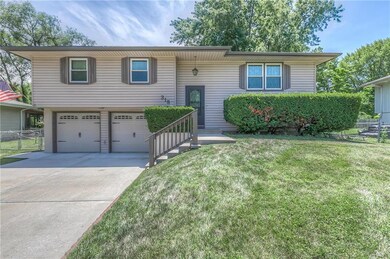 318 Highland Rd, Lansing, KS 66043 - photo 4