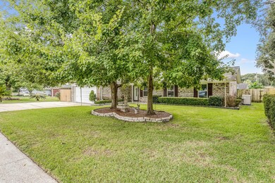 2760 Hillview Ct Navarre FL-large-002-03