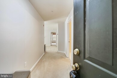 125 Timberbrook Ln unit 201, Gaithersburg, MD 20878 - photo 3
