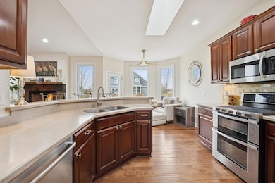 522 Bridgewater Cir, Williams Bay, WI 53191 - photo 6