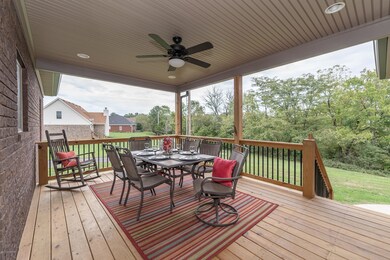 368 Winding Woods Trail, Mount Washington, KY 40047 - photo 4