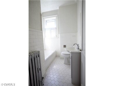 Master Bath - CLASSIC SUBWAY TILE