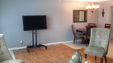 390 Windsor Q, West Palm Beach, FL 33417 - photo 6