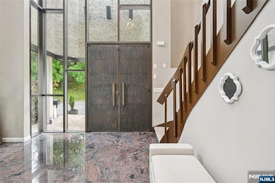 8 Vanderbilt Dr, Livingston, NJ 07039 - photo 5