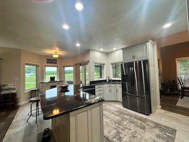 9103 S Front Nine Dr, Bloomington, IN 47401 - photo 4