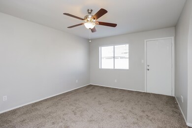 3928 E Garnet Cir, Mesa, AZ 85206 - photo 7