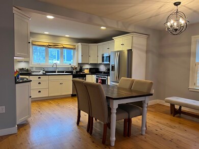 68 Mcdonough St, Portsmouth, NH 03801 - photo 6