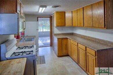 1509 Wilmington Island Rd, Savannah, GA 31410 - photo 7