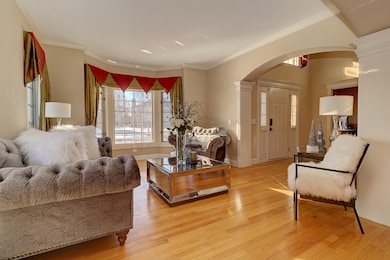 26025 Whispering Woods Cir, Plainfield, IL 60585 - photo 3