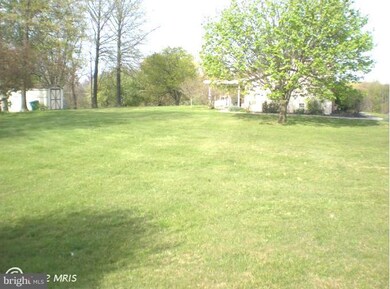 2244 Fisher Rd, Chambersburg, PA 17202 - photo 2