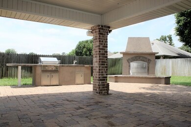 201 Plum Ridge, Lufkin, TX 75904 - photo 4