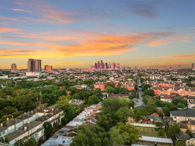Another view of downtown from this amazing locatio