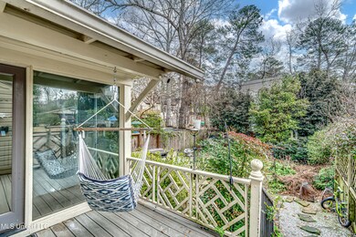 1704 Howard St-11