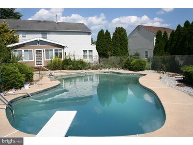 47 Appletree Ln, Sewell, NJ 08080 - photo 2