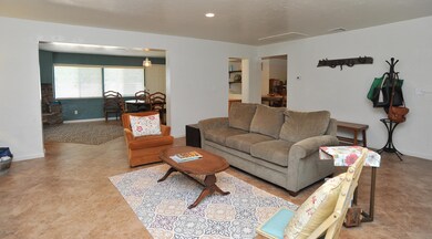 Spacious great room