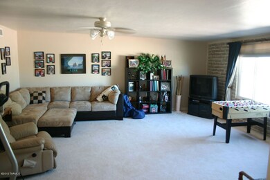 8718 N Mahogany Rd, Tucson, AZ 85704 - photo 4