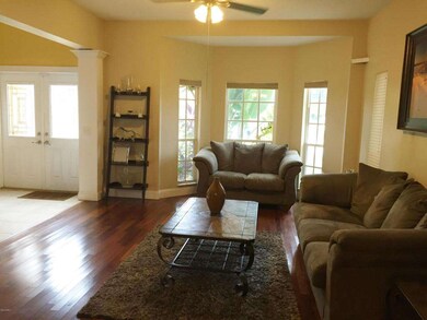 2.1 Living Rm