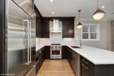 4930 N Damen Ave unit 3, Chicago, IL 60625 - photo 2