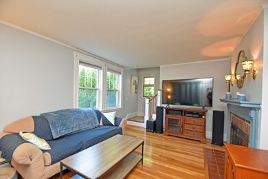 24 Lasell St, West Roxbury, MA 02132 - photo 2