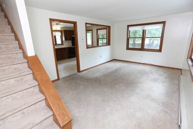 130 Booth St unit 1, Ludlow, MA 01056 - photo 4