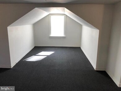 1094 Lexington Dr, Woodbury, NJ 08096 - photo 5