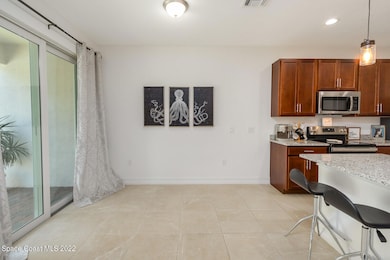 11_1470Isabella202_mls