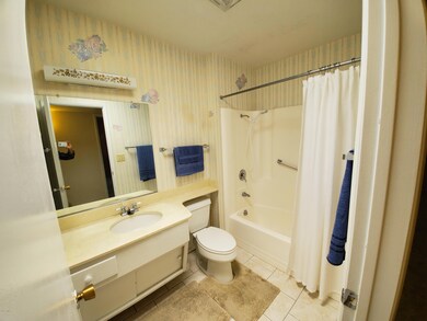 11121 W Desert Butte Dr unit 15C, Sun City, AZ 85351 - photo 7