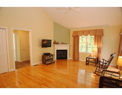 12 Whispering Brook Rd unit 12, Marlborough, MA 01752 - photo 5