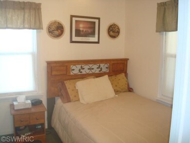 50982 Garret Rd, Dowagiac, MI 49047 - photo 7