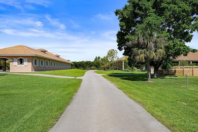 3287 Grande Rd, Loxahatchee, FL 33470 - photo 6