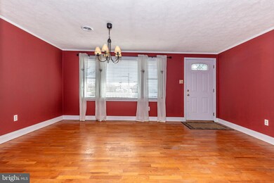 8712 Indian Springs Rd, Frederick, MD 21702 - photo 4