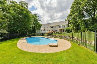 9 Eastwood Ln, North Easton, MA 02356 - photo 6