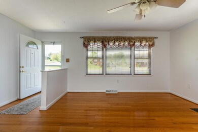 1160 Star Crest Dr, Harrisonburg, VA 22802 - photo 3