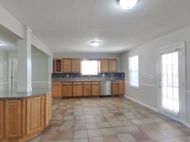 2108 Montgomery Ln, La Vergne, TN 37086 - photo 4