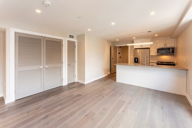 244 Hanover St unit 420, Boston, MA 02113 - photo 5