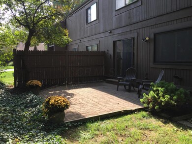 Willowick back patio 2