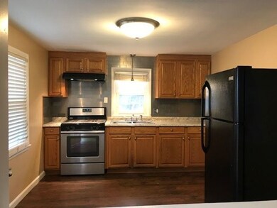 1091 Mammoth Rd unit a, Dracut, MA 01826 - photo 3