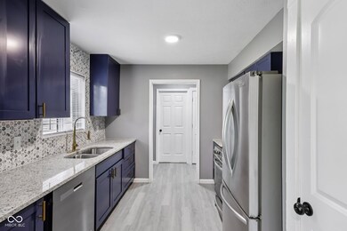 5703 E 17th St, Indianapolis, IN 46218 - photo 4