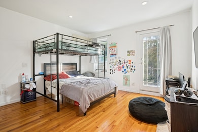 96-15 Alstyne Ave, Flushing, NY 11368 - photo 4